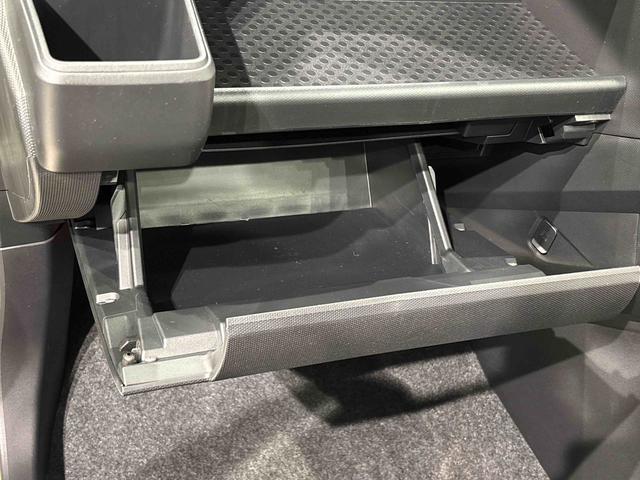 タフトＧ　クロムベンチャー　バックモニター　電動パーキングブレーキスカイフィールトップ　クロムパック　メッキパック　シルバーアンダーガーニッシュ　インテリアアクセント　ＬＥＤオートライト＆フォグランプ　純正１５インチアルミホイール（広島県）の中古車