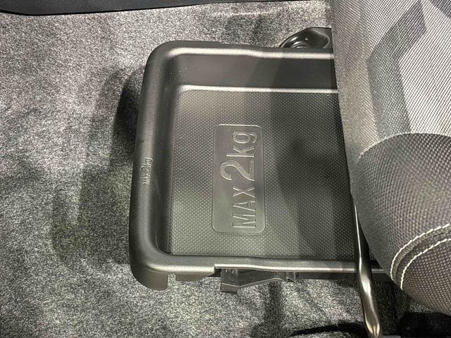 タフトＧ　クロムベンチャー　運転席・助手席シートヒーターバックモニター　オートエアコン　電動パーキングブレーキ　オートライト　サイドエアバッグ　ＬＥＤヘッドライト・フォグランプ　純正１５インチアルミホイール　キーフリーシステム（広島県）の中古車