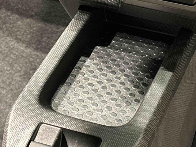 タフトＧ　ダーククロムベンチャー　バックカメラ付きスカイフィールトップ　クロムパック　メッキパック　シルバーアンダーガーニッシュ　インテリアアクセント　ＬＥＤオートライト＆フォグランプ　電動パーキングブレーキ　バックカメラ　アルミホイール（広島県）の中古車