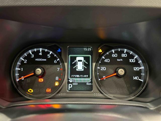 タフトＧ　ダーククロムベンチャー　バックカメラ付きスカイフィールトップ　クロムパック　メッキパック　シルバーアンダーガーニッシュ　インテリアアクセント　ＬＥＤオートライト＆フォグランプ　電動パーキングブレーキ　バックカメラ　アルミホイール（広島県）の中古車