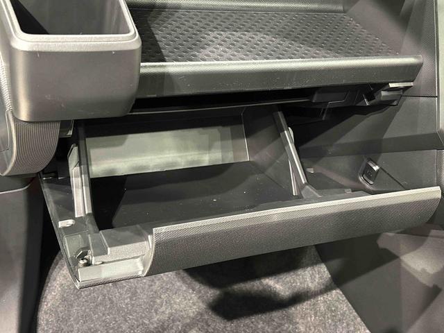 タフトＧ　ダーククロムベンチャー　バックカメラ付きスカイフィールトップ　クロムパック　メッキパック　シルバーアンダーガーニッシュ　インテリアアクセント　ＬＥＤオートライト＆フォグランプ　電動パーキングブレーキ　バックカメラ　アルミホイール（広島県）の中古車