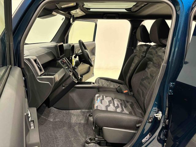 タフトＧ　ダーククロムベンチャー　バックカメラ付きスカイフィールトップ　クロムパック　メッキパック　シルバーアンダーガーニッシュ　インテリアアクセント　ＬＥＤオートライト＆フォグランプ　電動パーキングブレーキ　バックカメラ　アルミホイール（広島県）の中古車