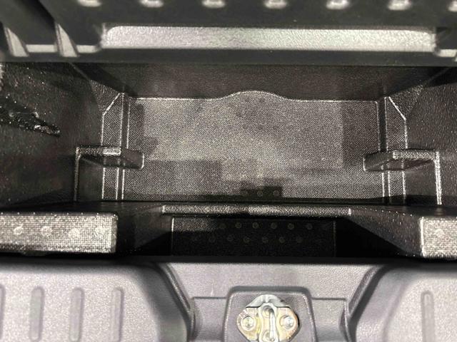 ムーヴキャンバスセオリーＧＬＥＤオートライト・フォグランプ　電動パーキングブレーキ　プッシュボタンスタート　セキュリティアラーム　バックカメラ　両側パワースライドドアウエルカムオープン機能　オート電動格納式ドアミラー（広島県）の中古車