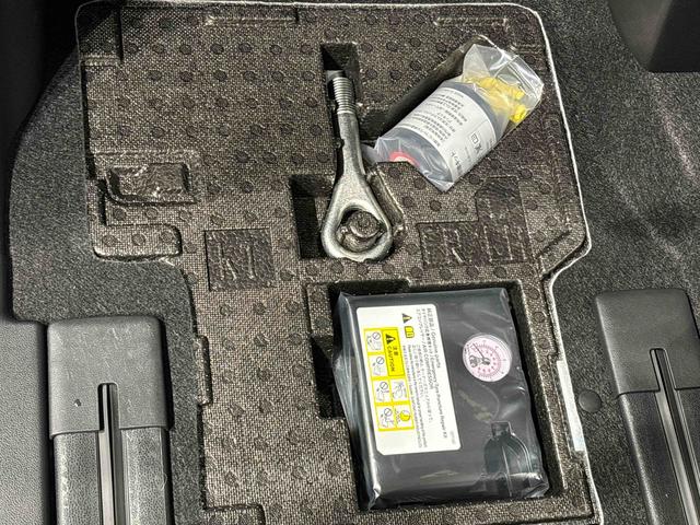 タントＸＬＥＤオートライト　パワースライドドアウェルカムオープン機能　電動パーキングブレーキ　運転席助手席シートヒーター　　フルホイールキャツプ　キーフリーシステム　　オート電動格納式ドアミラー（広島県）の中古車