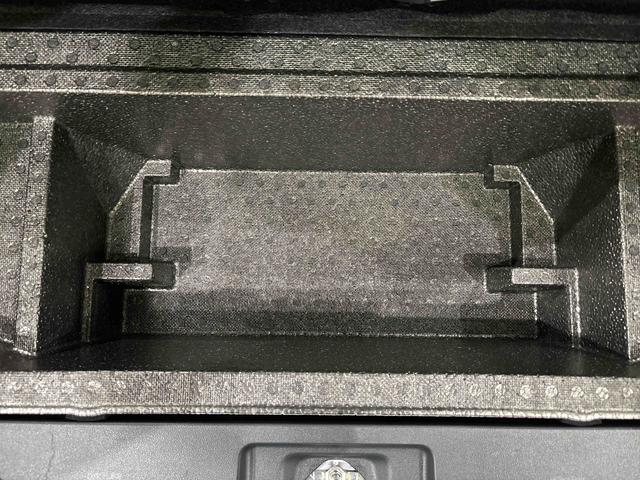 タントＸＬＥＤオートライト　パワースライドドアウェルカムオープン機能　電動パーキングブレーキ　運転席助手席シートヒーター　　フルホイールキャツプ　キーフリーシステム　　オート電動格納式ドアミラー（広島県）の中古車