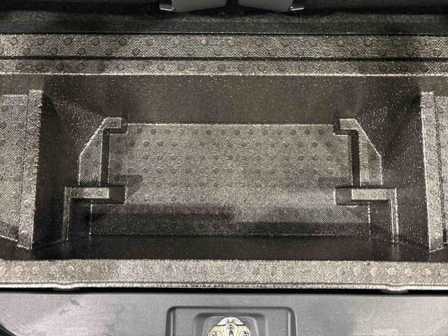 タントカスタムRSLEDオートライト パワースライドドアウェルカムオープン機能 電動パーキングブレーキ 運転席助手席シートヒーター アルミホイール キーフリーシステム オート電動格納式ドアミラー(広島県)の中古車