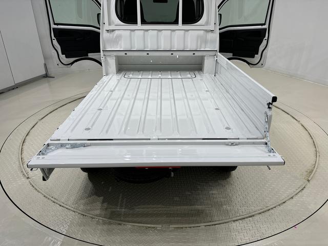 ハイゼットトラックジャンボエクストラ　４ＷＤ　５ＭＴ　コーナーセンサーＬＥＤヘッドランプ　ＬＥＤフォグランプ　トップシェイドガラス　大型荷台作業灯　デュアルエアバック　パワーウインドウ　キーレスエントリー　パワードアロック　バックソナー　ＶＳＣ＆ＴＲＣ（広島県）の中古車