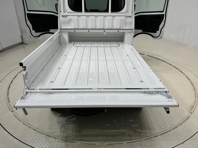 ハイゼットトラックジャンボエクストラ　４ＷＤ　５ＭＴ　コーナーセンサーＬＥＤヘッドランプ　ＬＥＤフォグランプ　トップシェイドガラス　大型荷台作業灯　デュアルエアバック　パワーウインドウ　キーレスエントリー　パワードアロック　バックソナー　ＶＳＣ＆ＴＲＣ（広島県）の中古車