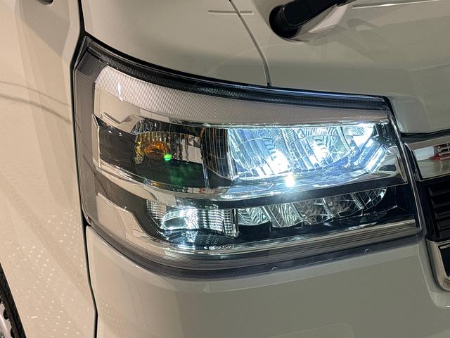 ハイゼットトラックジャンボエクストラ　４ＷＤ　５ＭＴ　コーナーセンサーＬＥＤヘッドランプ　ＬＥＤフォグランプ　トップシェイドガラス　大型荷台作業灯　デュアルエアバック　パワーウインドウ　キーレスエントリー　パワードアロック　バックソナー　ＶＳＣ＆ＴＲＣ（広島県）の中古車