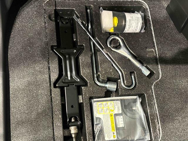 トールカスタムG ターボLEDヘッドランプ・フォグランプ 15インチアルミホイール オートライト プッシュボタンスタート クルーズコントロール コーナーセンサー パワースライドドア キーフリーシステム(広島県)の中古車