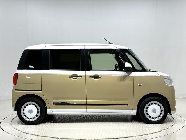 ムーヴキャンバスストライプスG シートヒーター バックモニター対応カメラLEDオートライト・フォグランプ 電動パーキングブレーキ プッシュボタンスタート セキュリティアラーム バックカメラ 両側パワースライドドアウエルカムオープン機能 オート電動格納式ドアミラー(広島県)の中古車