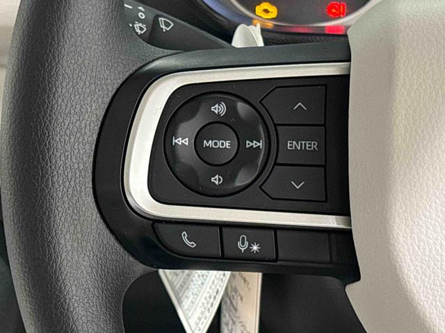 ムーヴキャンバスストライプスG シートヒーター バックモニター対応カメラLEDオートライト・フォグランプ 電動パーキングブレーキ プッシュボタンスタート セキュリティアラーム バックカメラ 両側パワースライドドアウエルカムオープン機能 オート電動格納式ドアミラー(広島県)の中古車