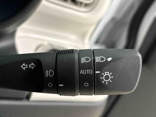 ムーヴキャンバスストライプスG シートヒーター バックモニター対応カメラLEDオートライト・フォグランプ 電動パーキングブレーキ プッシュボタンスタート セキュリティアラーム バックカメラ 両側パワースライドドアウエルカムオープン機能 オート電動格納式ドアミラー(広島県)の中古車