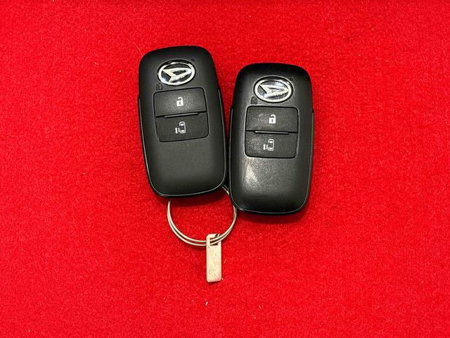 タントＸ　バックモニター　電動パーキングブレーキ　シートヒーターＬＥＤオートライト　パワースライドドアウェルカムオープン機能　電動格納式ドアミラー　助手席ロングスライド　助手席イージークローザー　　セキュリティアラーム　キーフリーシステム（広島県）の中古車