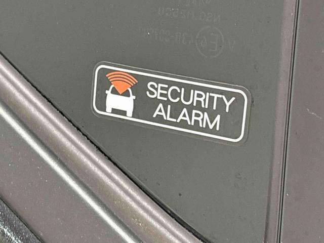 ミライースＸ　ＳＡIIIＬＥＤヘッドランプ　セキュリティアラーム　コーナーセンサー　１４インチフルホイールキャップ　キーレスエントリー　電動格納式ドアミラー　ショツピングフック　マニュアルエアコン（広島県）の中古車