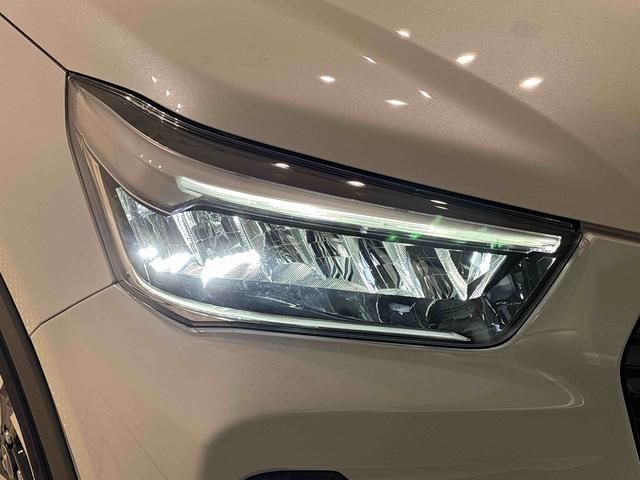 ロッキープレミアムＧ　ＨＥＶ　バックモニター　電動パーキングブレーキＬＥＤヘッドランプ・フォグランプ　全車速追従機能付アダプティブクルーズコントロール　レーンキープコントロール　ブラインドスポットモニター　１７インチアルミホイール　シートヒーター（広島県）の中古車