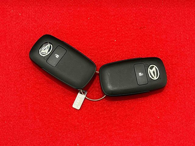 ロッキープレミアムＧ　ＨＥＶ　バックモニター　電動パーキングブレーキＬＥＤヘッドランプ・フォグランプ　全車速追従機能付アダプティブクルーズコントロール　レーンキープコントロール　ブラインドスポットモニター　１７インチアルミホイール　シートヒーター（広島県）の中古車