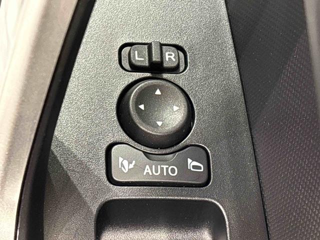 ロッキープレミアムＧ　ＨＥＶ　バックモニター対応カメラＬＥＤヘッドランプ・フォグランプ　全車速追従機能付アダプティブクルーズコントロール　レーンキープコントロール　１７インチアルミホイール　シートヒーター（広島県）の中古車