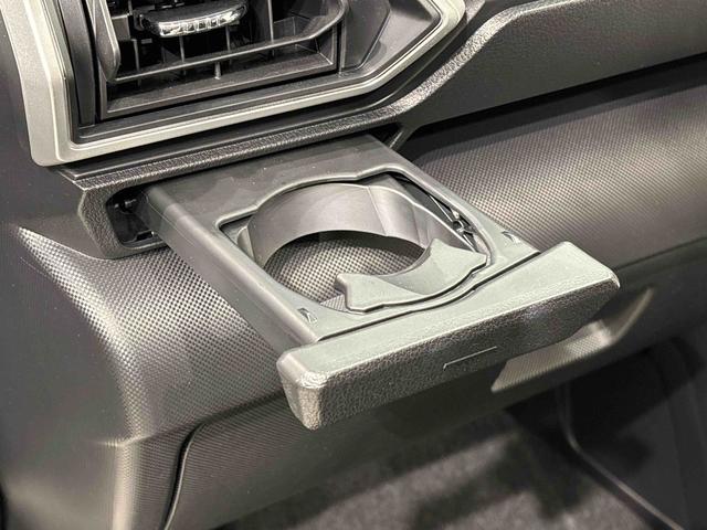 ロッキープレミアムＧ　ＨＥＶ　バックモニター対応カメラＬＥＤヘッドランプ・フォグランプ　全車速追従機能付アダプティブクルーズコントロール　レーンキープコントロール　１７インチアルミホイール　シートヒーター（広島県）の中古車