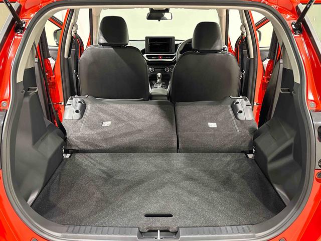 ロッキープレミアムＧＬＥＤヘッドランプ・フォグランプ　全車速追従機能付アダプティブクルーズコントロール　レーンキープコントロール　アルミホイール　シートヒーター（広島県）の中古車