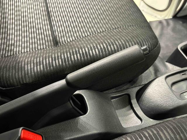 ハイゼットトラックジャンボエクストラLEDヘッドランプ LEDフォグランプ トップシェイドガラス 大型荷台作業灯 デュアルエアバック パワーウインドウ キーレスエントリー パワードアロック バックソナー VSC&TRC(広島県)の中古車