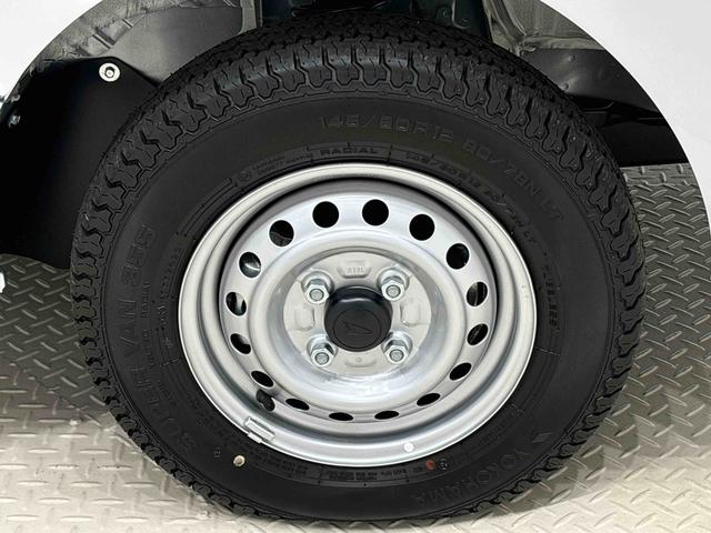 ハイゼットトラックジャンボエクストラ 電動格納式ドアミラー パワーウインドウLEDヘッドランプ オーバーヘッドシェルフ プッシュボタンスタート キーフリーシステム スーパーUV&IRカットガラス(フロントガラス) スペアタイヤ 10CMフロントスピーカー(広島県)の中古車