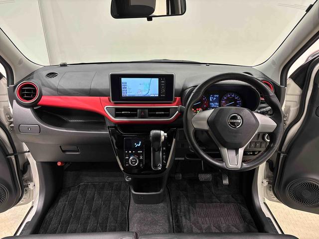 キャストスポーツＳＡIIターボ　ＬＥＤヘッドランプ・フォグランプ　パドルシフト付ＭＯＭＯ製革巻ステアリングホイール　１６インチタイヤ＆アルミホイール　運転席助手席シートヒーター　オートライト　プッシュボタンスタート（広島県）の中古車