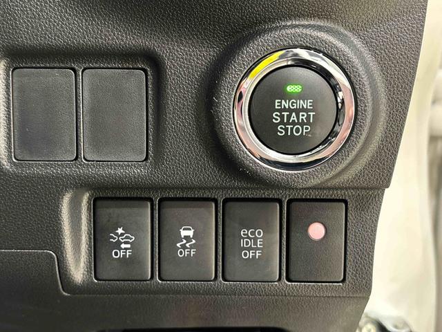 キャストスポーツＳＡIIターボ　ＬＥＤヘッドランプ・フォグランプ　パドルシフト付ＭＯＭＯ製革巻ステアリングホイール　１６インチタイヤ＆アルミホイール　運転席助手席シートヒーター　オートライト　プッシュボタンスタート（広島県）の中古車