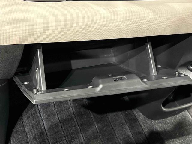 ムーヴキャンバスGメイクアップ SAIII ブラックインテリアパック純正ナビ装着用アップグレードパック 純正ナビゲーション ドライブレコーダー 両側電動スライドドア 本革巻ステアリングホイール Bi−AngleLEDヘッドランプ オートライト キーフリーシステム(広島県)の中古車