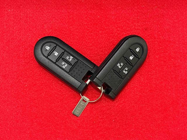 ムーヴキャンバスXメイクアップリミテッド SAIIIナビ パノラマ ドラレコ ETC ハロゲンライト LEDフォグランプ 置き楽ボックス オートライト プッシュボタンスタート セキュリティアラーム パノラマモニター対応カメラ 両側パワースライドドア(広島県)の中古車