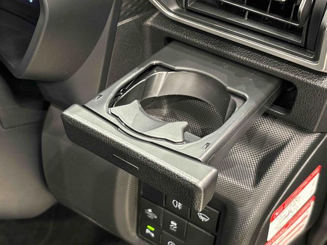 ロッキープレミアム　４ＷＤ　ナビ・ドラレコ付き（広島県）の中古車