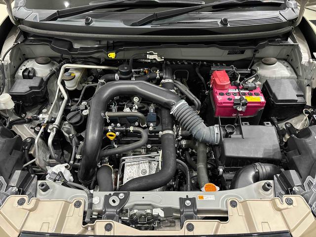 ロッキープレミアムナビ　パノラマ　ＥＴＣ　ドラレコ　ＬＥＤヘッドランプ・フォグランプ　全車速追従機能付アダプティブクルーズコントロール　　ブラインドスポットモニター　アルミホイール　シートヒーター（広島県）の中古車