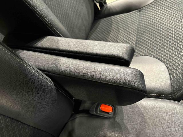 タントカスタムX ナビ・バックカメラ・ETCLEDオートライト パワースライドドアウェルカムオープン機能 オート電動格納式ドアミラー 助手席ロングスライド 助手席イージークローザー アルミホイール キーフリーシステム(広島県)の中古車