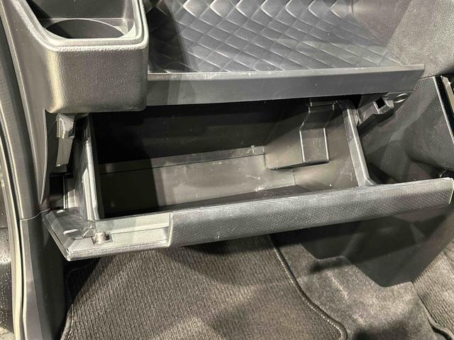 タントカスタムX ナビ・バックカメラ・ETCLEDオートライト パワースライドドアウェルカムオープン機能 オート電動格納式ドアミラー 助手席ロングスライド 助手席イージークローザー アルミホイール キーフリーシステム(広島県)の中古車