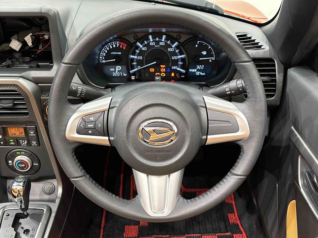 コペンローブ　アクティブトップルーフ　純正カーペットマット付オートライト　ＬＥＤヘッドライト　マルチリフレクターハロゲンフォグランプ　プッシュボタンスタート　１６インチアルミホイール　フロント・リヤスタビライザー　オーディオレス　ロールバー　シートヒーター（広島県）の中古車