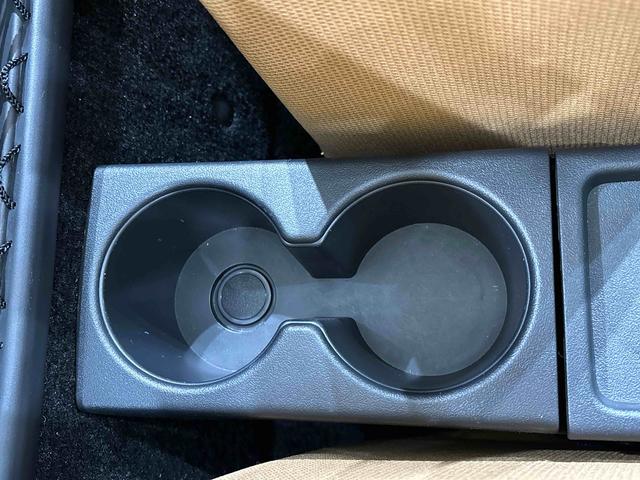 コペンローブ　アクティブトップルーフ　純正カーペットマット付オートライト　ＬＥＤヘッドライト　マルチリフレクターハロゲンフォグランプ　プッシュボタンスタート　１６インチアルミホイール　フロント・リヤスタビライザー　オーディオレス　ロールバー　シートヒーター（広島県）の中古車