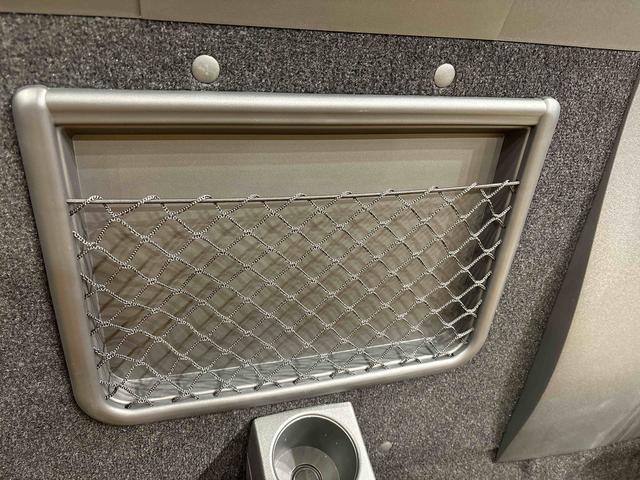 コペンローブ　アクティブトップルーフ　純正カーペットマット付オートライト　ＬＥＤヘッドライト　マルチリフレクターハロゲンフォグランプ　プッシュボタンスタート　１６インチアルミホイール　フロント・リヤスタビライザー　オーディオレス　ロールバー　シートヒーター（広島県）の中古車