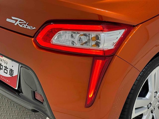 コペンローブ　アクティブトップルーフ　純正カーペットマット付オートライト　ＬＥＤヘッドライト　マルチリフレクターハロゲンフォグランプ　プッシュボタンスタート　１６インチアルミホイール　フロント・リヤスタビライザー　オーディオレス　ロールバー　シートヒーター（広島県）の中古車