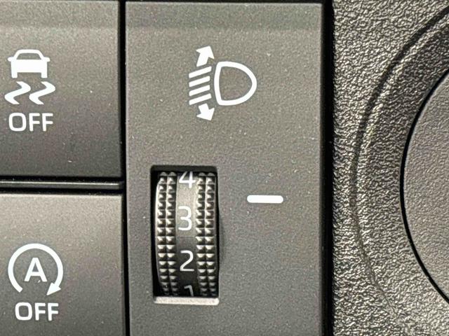 ハイゼットトラックスタンダード　２ＷＤ　ＣＶＴ車　ラジオチューナー付きハロゲンヘッドランプ　運転席ＳＲＳエアバック　電動式パワーステアリング　マニュアルエアコン　あゆみ板掛けテールゲート　スペアタイヤ　ガードフレーム（広島県）の中古車