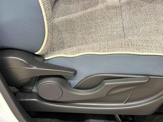 ムーヴキャンバスストライプスGLEDオートライト・フォグランプ 電動パーキングブレーキ プッシュボタンスタート セキュリティアラーム バックカメラ 両側パワースライドドアウエルカムオープン機能 オート電動格納式ドアミラー(広島県)の中古車