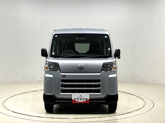 ハイゼットカーゴDX キーレスエントリーシステム リヤヒーターハロゲンヘッドランプ オーバーヘッドシェルフ 荷室ランプ AM・FMラジオ テンパータイヤ スチールホイール マニュアルエアコン マニュアルレベリング機能付きオートライト アイドリングストップ(広島県)の中古車