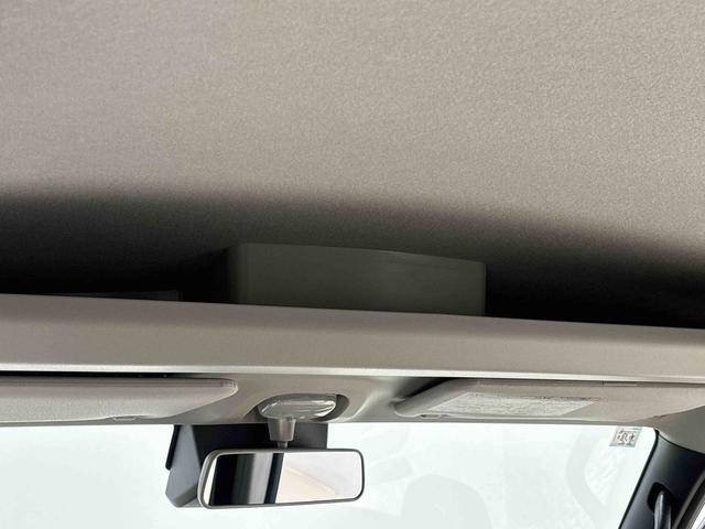 ハイゼットカーゴDX キーレスエントリーシステム リヤヒーターハロゲンヘッドランプ オーバーヘッドシェルフ 荷室ランプ AM・FMラジオ テンパータイヤ スチールホイール マニュアルエアコン マニュアルレベリング機能付きオートライト アイドリングストップ(広島県)の中古車