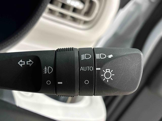 ムーヴキャンバスストライプスＧＬＥＤオートライト・フォグランプ　電動パーキングブレーキ　プッシュボタンスタート　セキュリティアラーム　バックカメラ　両側パワースライドドアウエルカムオープン機能　オート電動格納式ドアミラー（広島県）の中古車