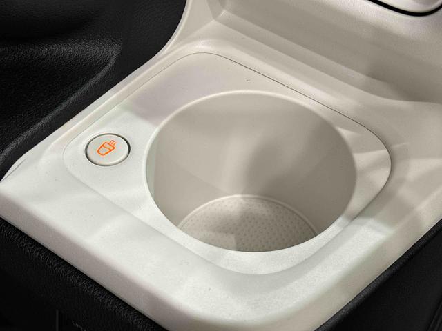 ムーヴキャンバスストライプスＧＬＥＤオートライト・フォグランプ　電動パーキングブレーキ　プッシュボタンスタート　セキュリティアラーム　バックカメラ　両側パワースライドドアウエルカムオープン機能　オート電動格納式ドアミラー（広島県）の中古車