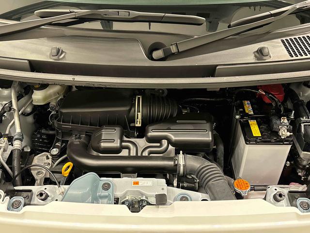 ムーヴキャンバスストライプスＧＬＥＤオートライト・フォグランプ　電動パーキングブレーキ　プッシュボタンスタート　セキュリティアラーム　バックカメラ　両側パワースライドドアウエルカムオープン機能　オート電動格納式ドアミラー（広島県）の中古車