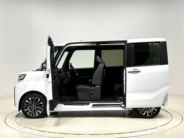 タントカスタムＲＳ　パノラマモニター対応　電動パーキングブレーキＬＥＤオートライト　パワースライドドアウェルカムオープン機能　オート電動格納式ドアミラー　助手席ロングスライド　助手席イージークローザー　アルミホイール　キーフリーシステム（広島県）の中古車
