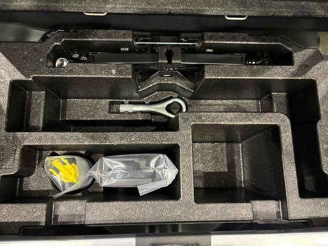 ミライースＧ　ＳＡIII　カーナビ　純正１４インチアルミホイール運転席・助手席シートヒーター　サイドエアバッグ　ＬＥＤヘッドライトオートエアコン　オートライト　電動格納式ドアミラー　プッシュボタンスタート　引き上げ式サイドブレーキ　セキュリティーアラーム（広島県）の中古車