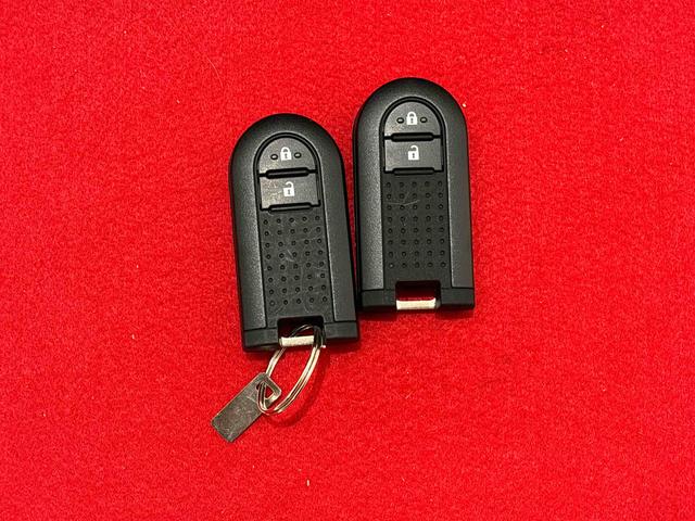 ミライースＧ　ＳＡIII　カーナビ　純正１４インチアルミホイール運転席・助手席シートヒーター　サイドエアバッグ　ＬＥＤヘッドライトオートエアコン　オートライト　電動格納式ドアミラー　プッシュボタンスタート　引き上げ式サイドブレーキ　セキュリティーアラーム（広島県）の中古車