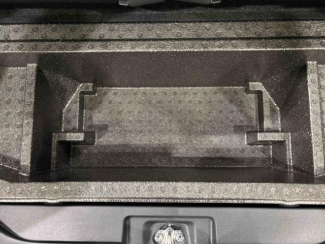 タントＸＬＥＤオートライト　パワースライドドアウェルカムオープン機能　電動パーキングブレーキ　運転席助手席シートヒーター　　フルホイールキャツプ　キーフリーシステム　　オート電動格納式ドアミラー（広島県）の中古車