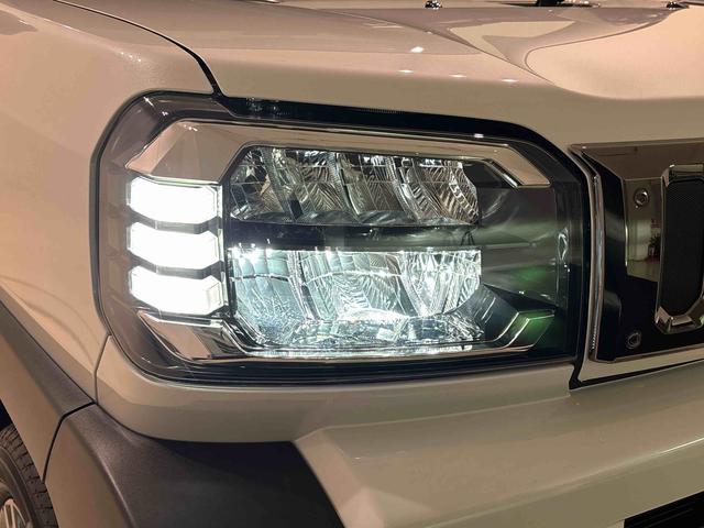 タフトG ダーククロムベンチャー 前席シートヒーター バックカメラアダプティブルクルーズコントロールLEDヘッドライト LEDフォグランプ オートライト オートハイビーム 15インチアルミホイール SRSサイドエアバッグ 純正カーペットマット 純正ロングバイザー(広島県)の中古車